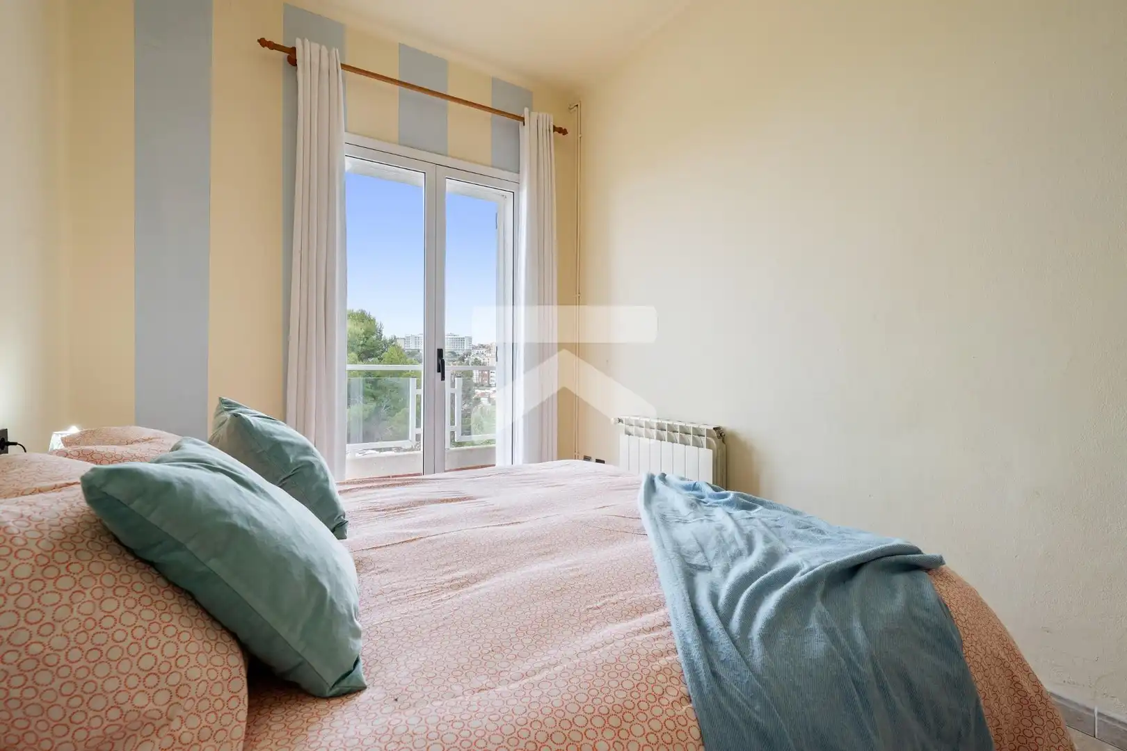 Habitación de Casa o chalet en venta en Tarragona con Aire acondicionado, Calefacción y Jardín privado