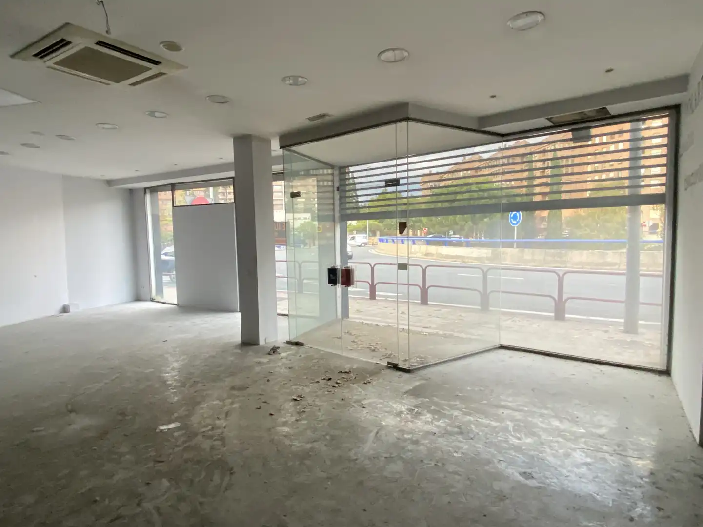 Commercial properties for sale in  Logroño