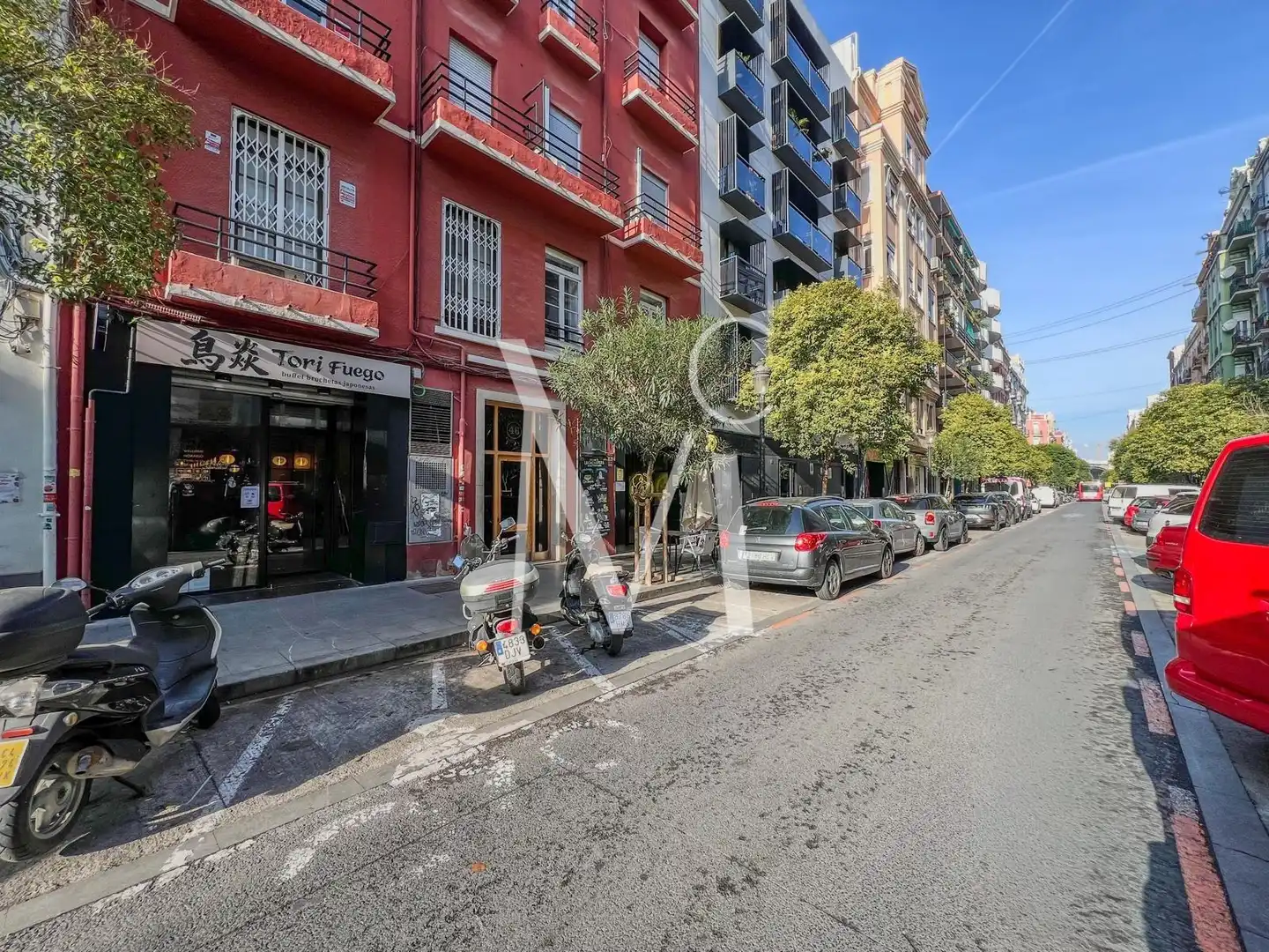 Exterior view of Commercial properties for rent in Valencia