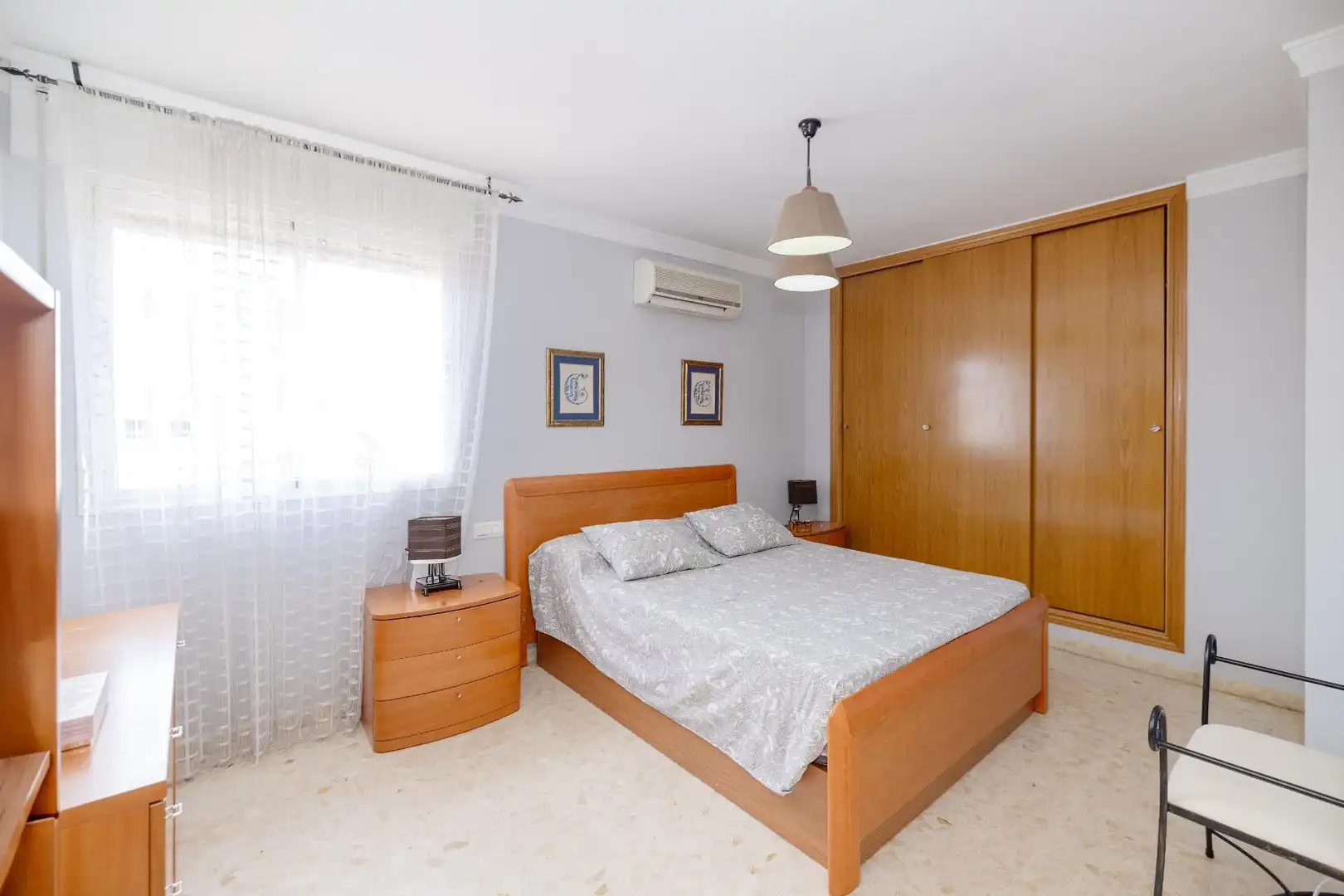 Habitación de Casa adosada en venta en Málaga con Terraza