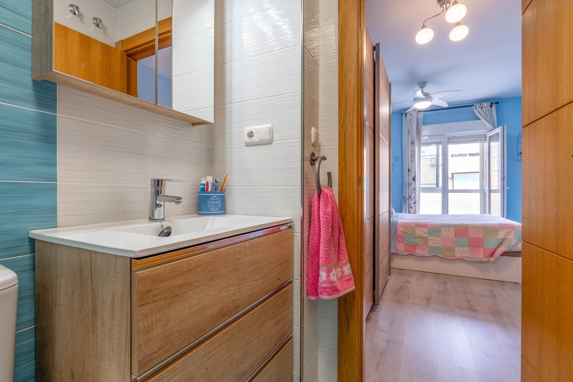 Bathroom of Flat for sale in Santa Fe  with Air Conditioner, Heating and Balcony