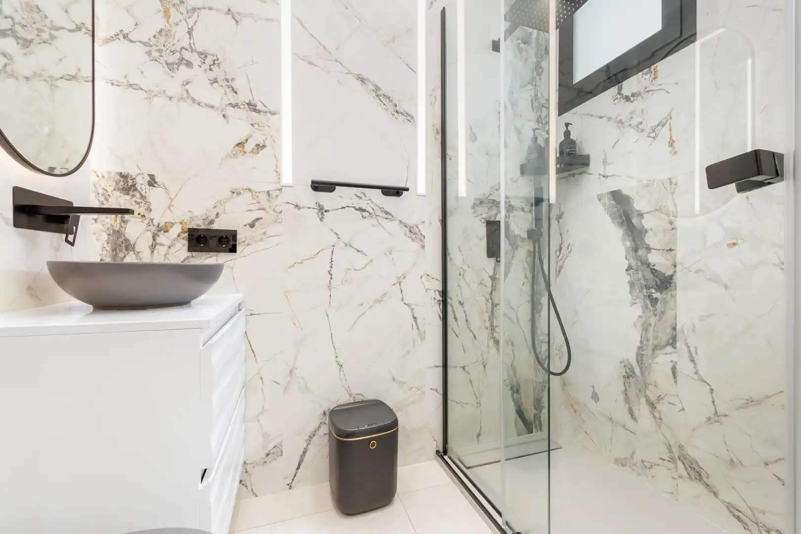 Baño de Ático en venta en Mijas con Aire acondicionado, Calefacción y Jardín privado