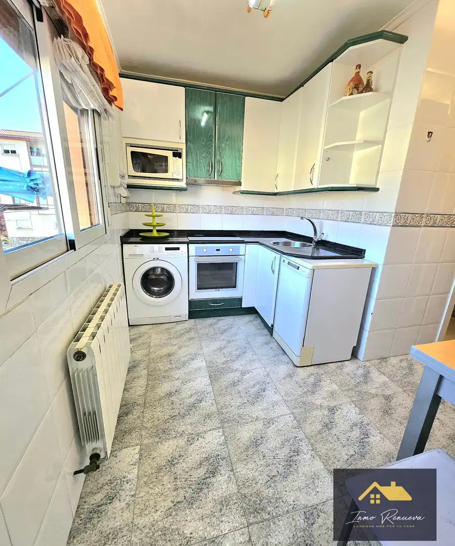 Cocina de Piso en venta en Ortuella con Calefacción, Amueblado y Balcón