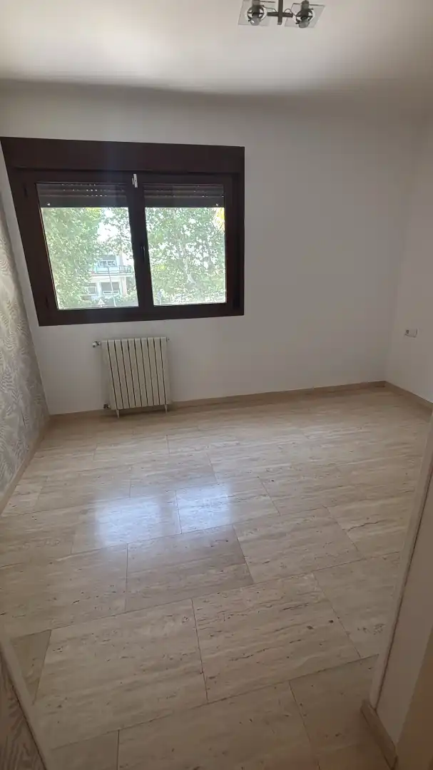 Chalet con piscina en alquiler en Avenida de la Arruzafa, imagen 17