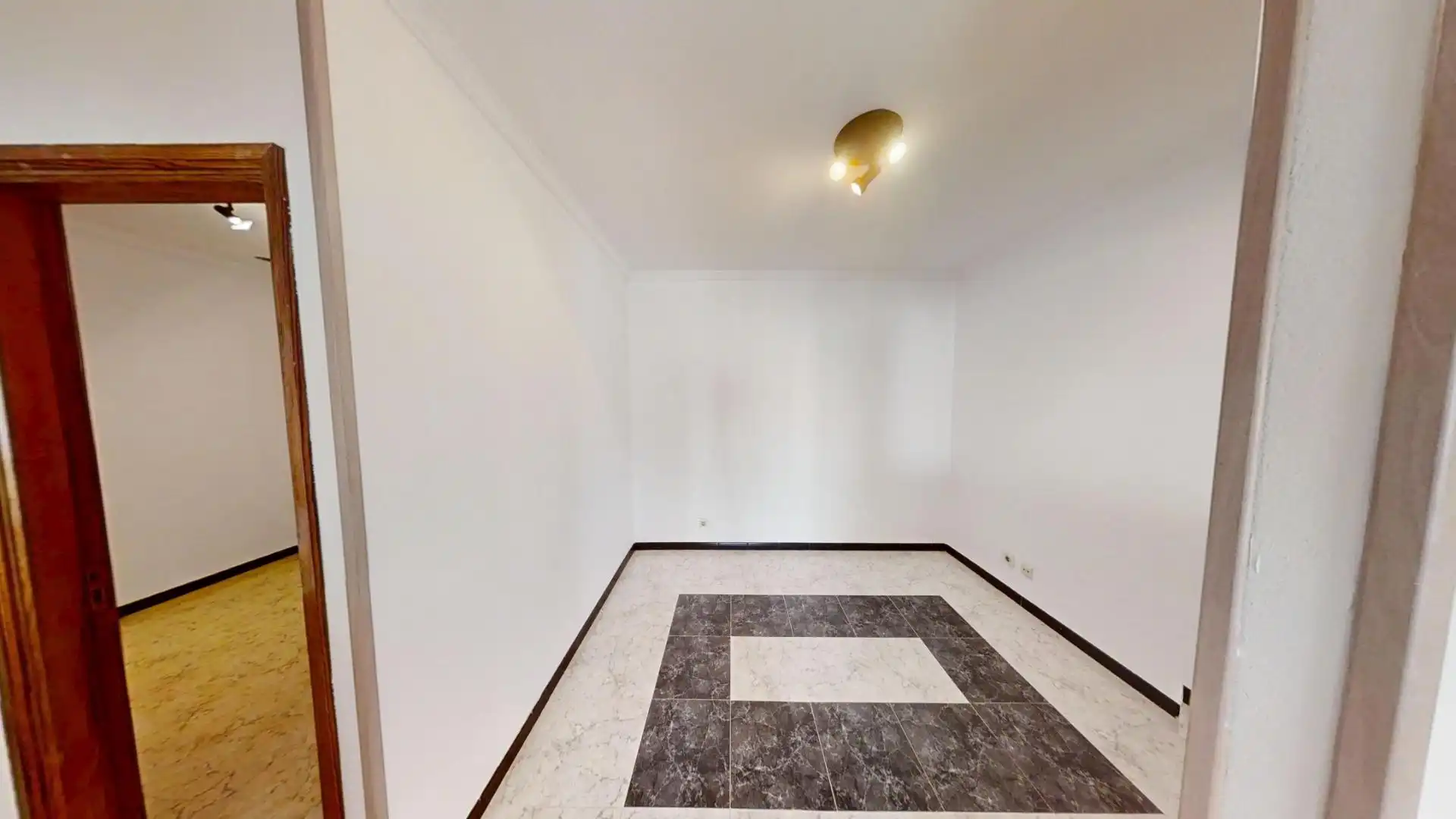 Casa adosada en venda en Ingenio amb Terrassa, Traster i Balcó