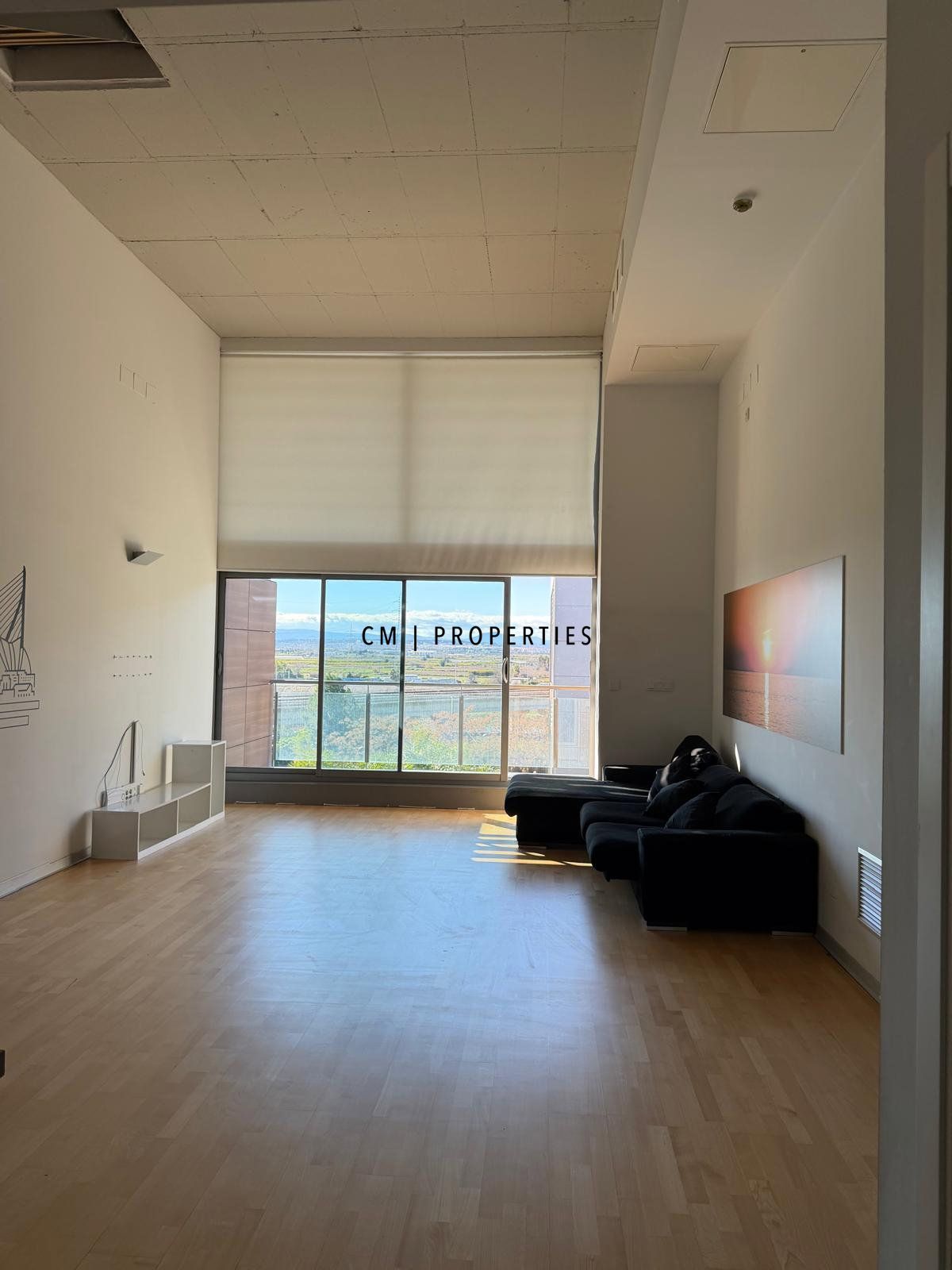 Ático de alquiler en  Valencia Capital con Aire acondicionado, Calefacción y Parquet