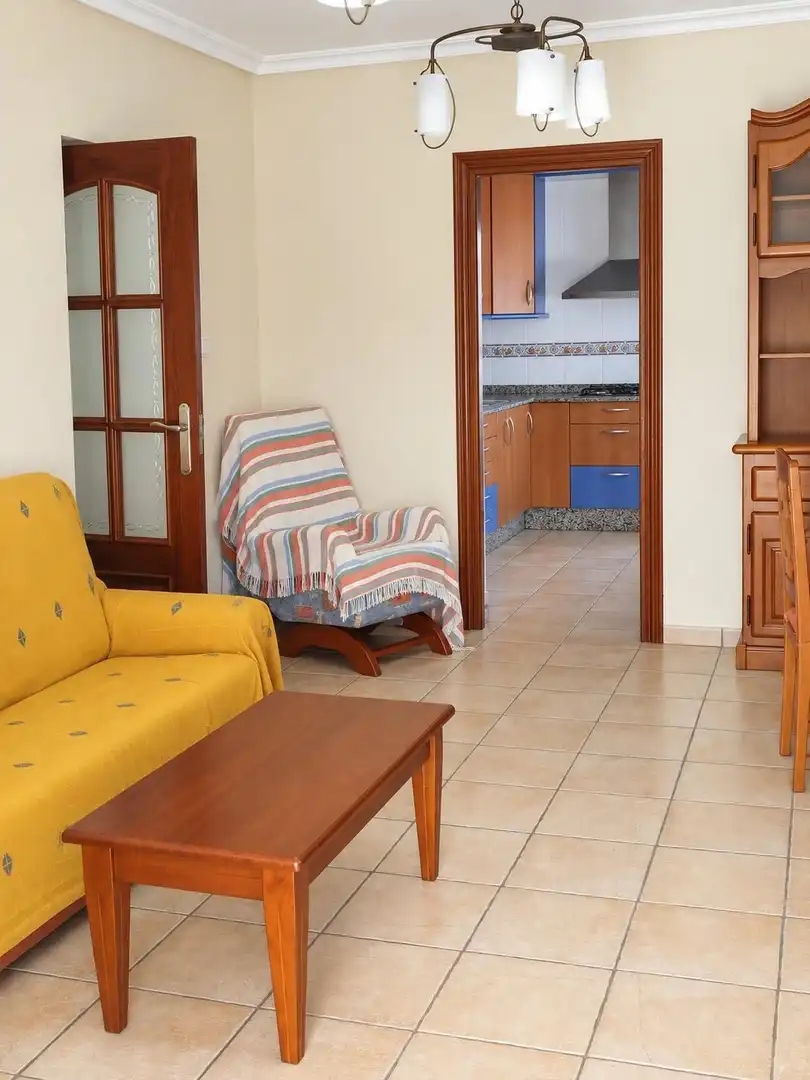 Casa o xalet de lloguer a Calle Calle Montes de León, Los Urrutias