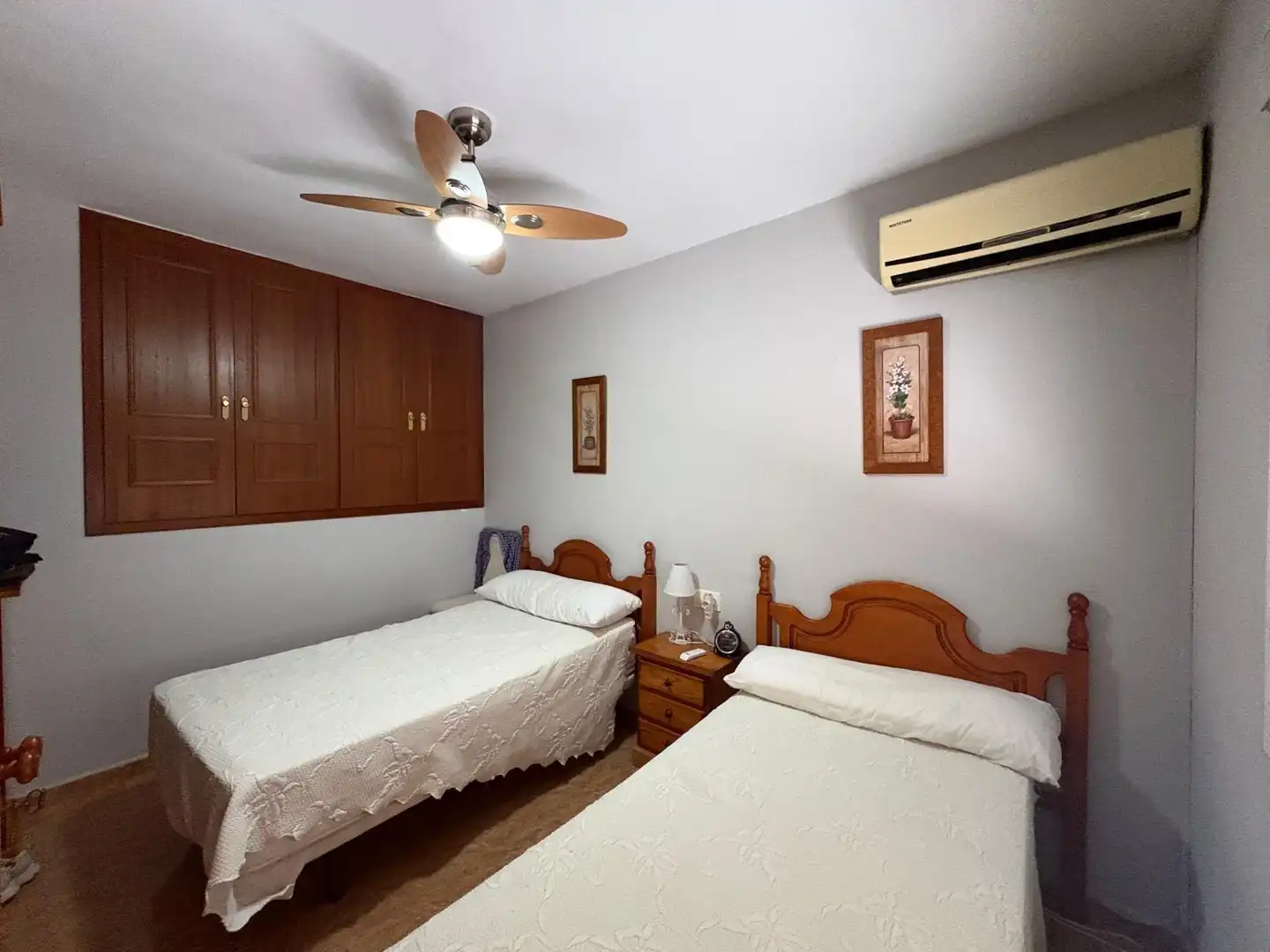 Habitación de Casa adosada en venta en Carboneros con Aire acondicionado y Terraza