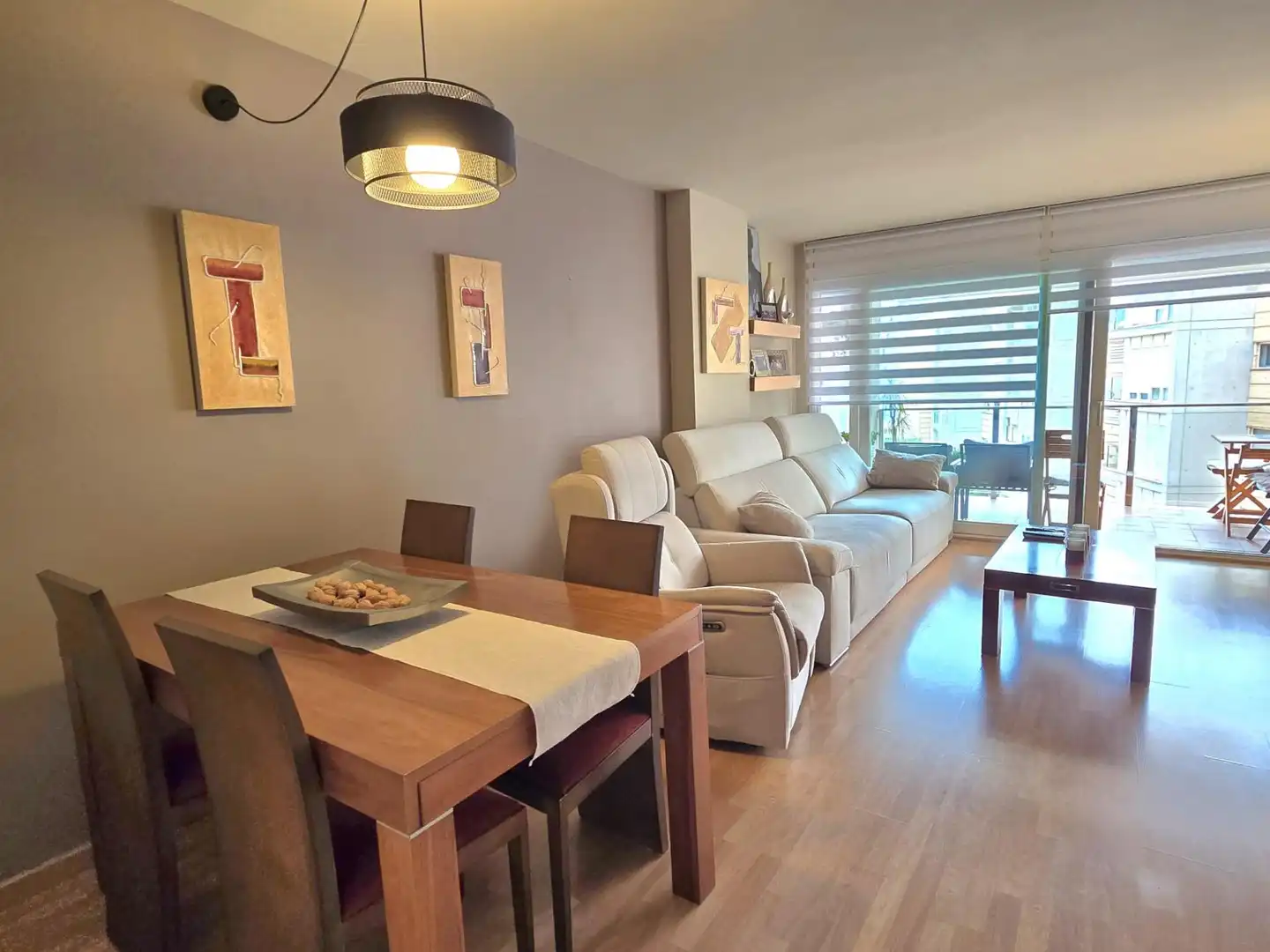 Living room of Flat for sale in Montgat  with Air Conditioner, Heating and Parquet flooring