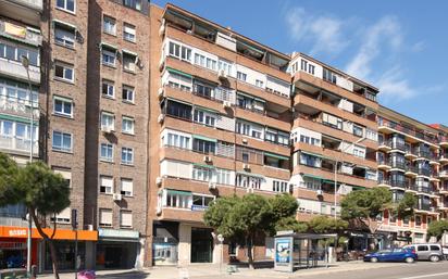 Exterior view of Flat to rent in  Madrid Capital  with Air Conditioner, Heating and Parquet flooring
