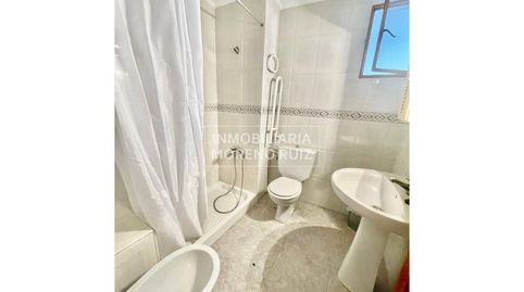 PISO BAJO CERCA DEL LLANO, CON 2 PATIOS., image 4