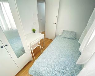Bedroom of Flat to share in  Madrid Capital  with Heating, Furnished and Oven