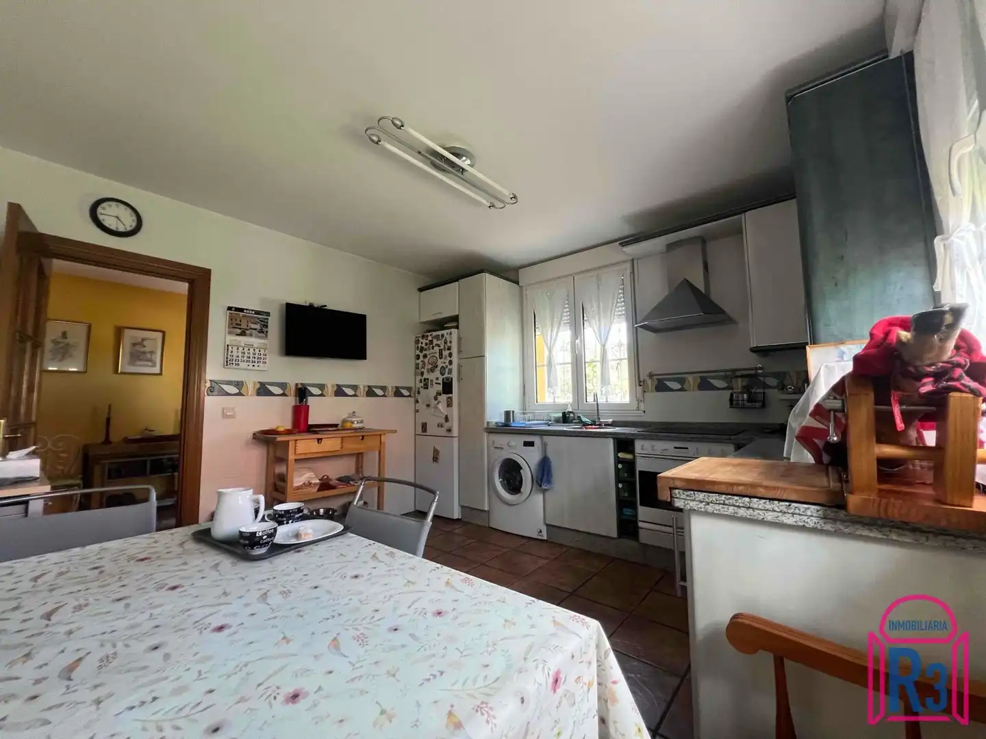 Cocina de Casa o chalet en venta en Carrocera con Calefacción, Jardín privado y Amueblado