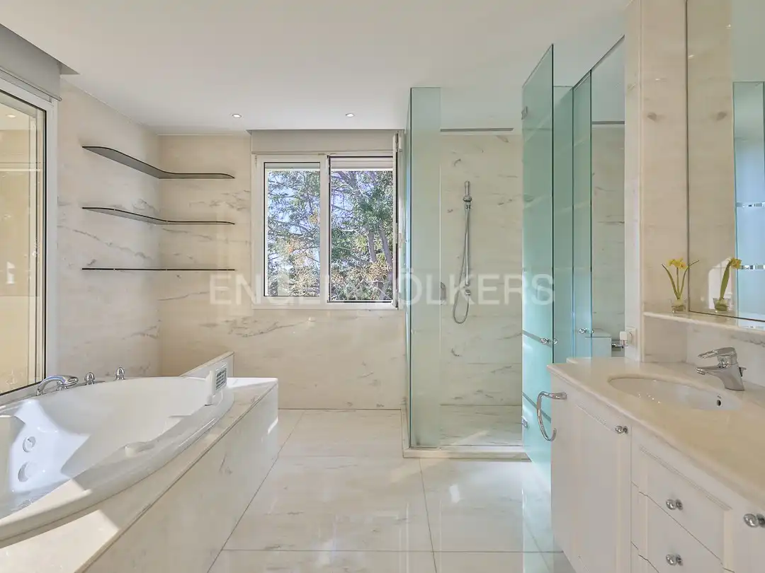 Bathroom of Country homes for sale in Sitges  with Air Conditioner, Heating and Private garden