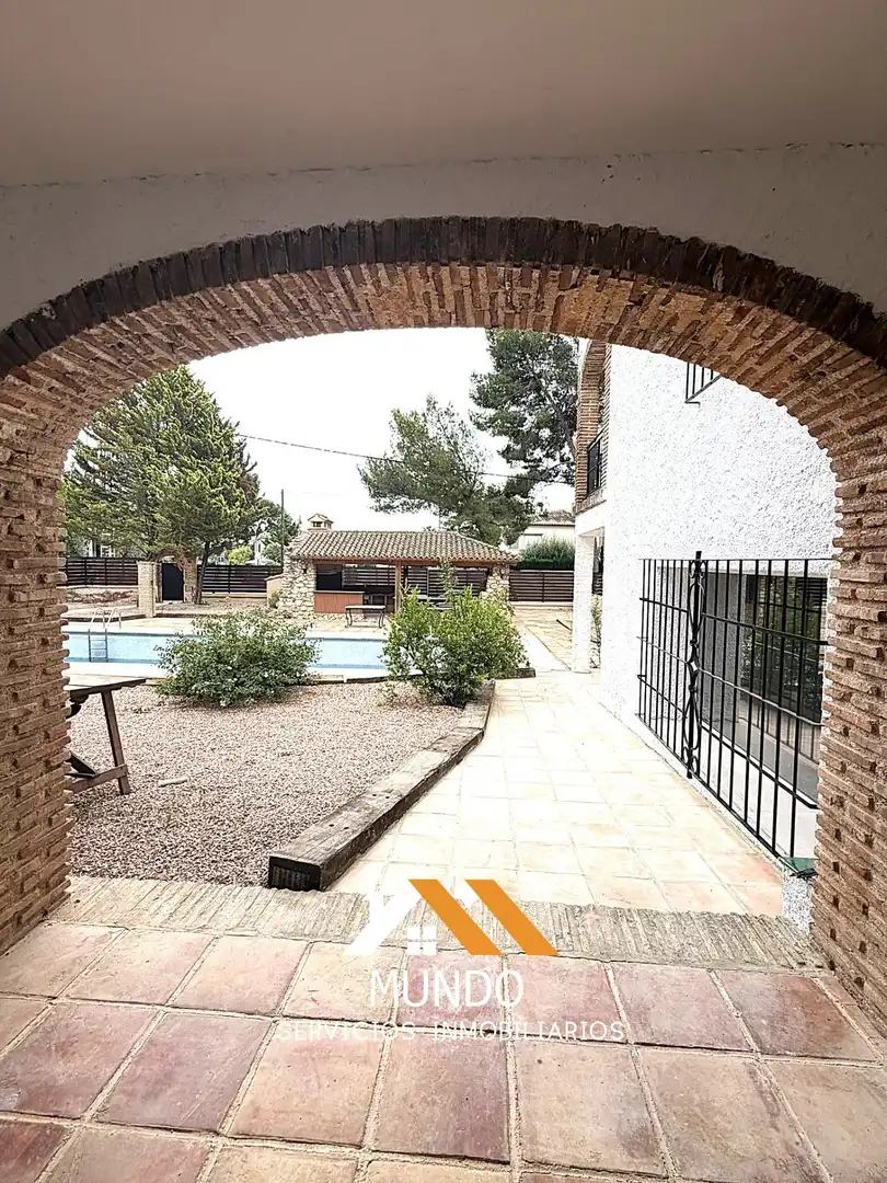 Terrassa de Casa o xalet de lloguer en Paterna amb Aire condicionat, Calefacció i Terrassa