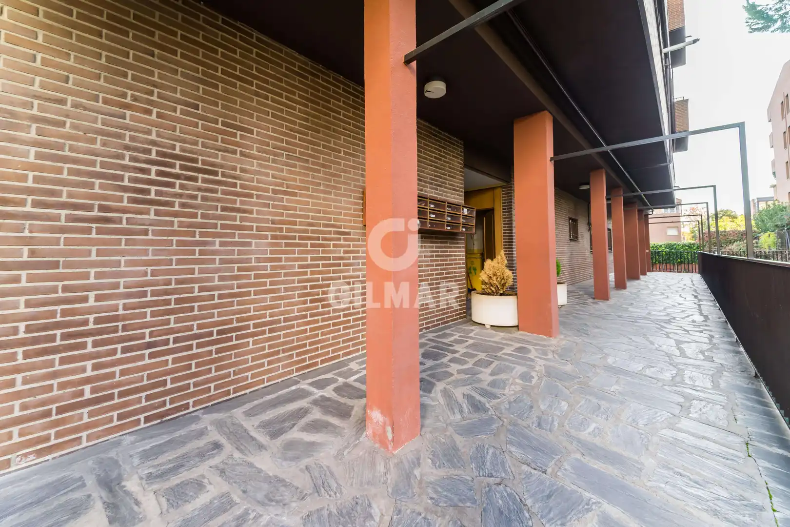 Estudio en venta en Madrid con Calefacción, Jardín privado y Piscina