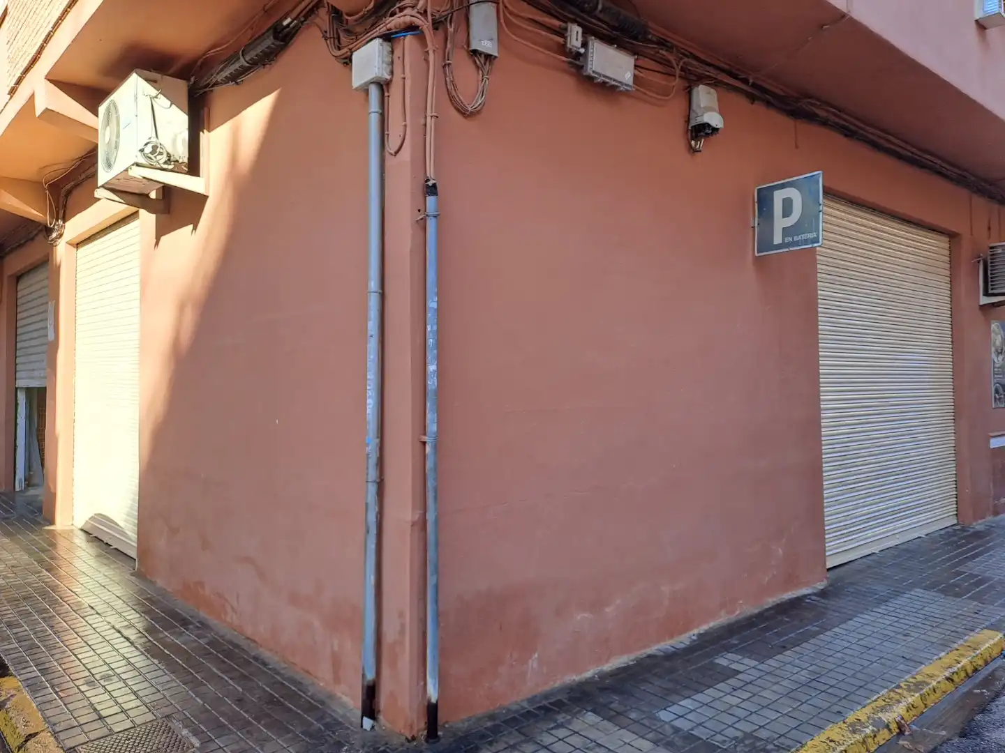 Aparcament de Local de lloguer en Alaquàs