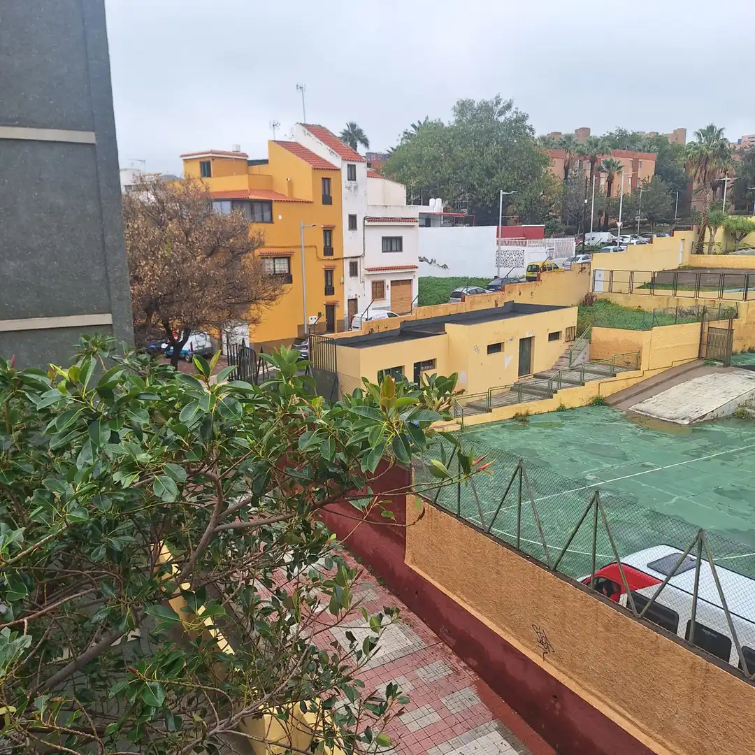 Exterior view of Flat for sale in Santa Cruz de Tenerife  with Furnished and Balcony