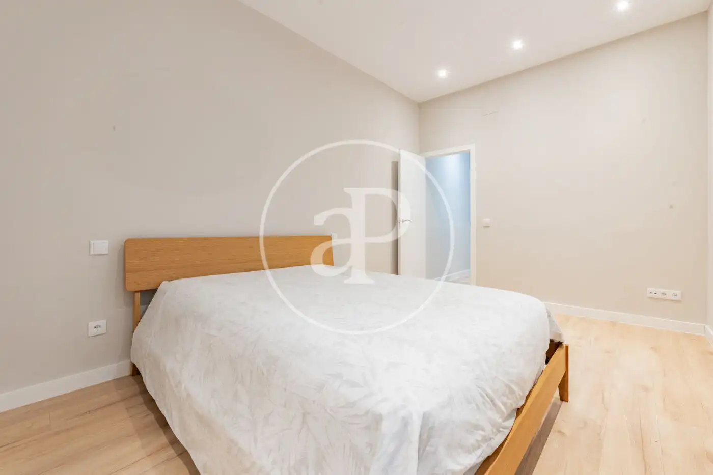 Flat with terrace for sale in C. del Divino Pastor, imagen 18