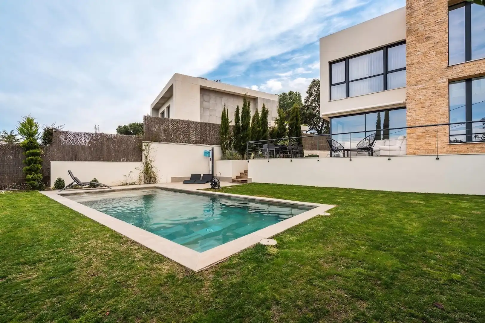 Piscina de Casa o chalet en venta en Torrelodones con Calefacción, Jardín privado y Terraza