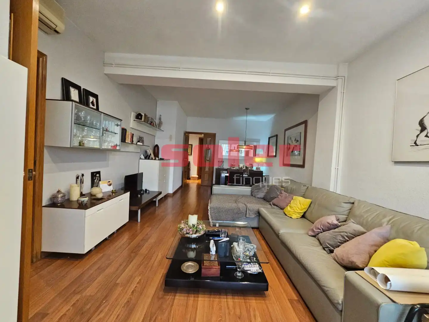 Sala de estar de Piso en venta en Barcelona con Aire acondicionado y Calefacción