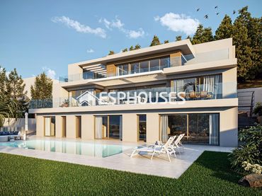 House with balcony for sale in Pueblo - Urbanizaciones