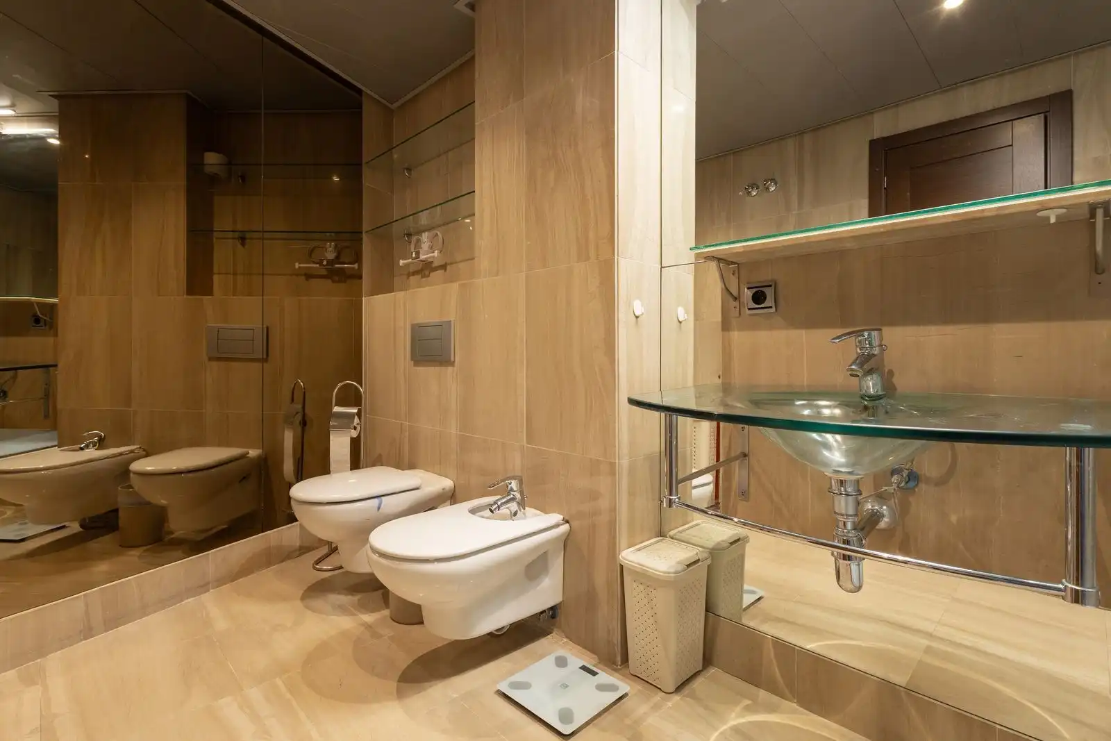 Baño de Apartamento en venta en Estepona con Aire acondicionado, Terraza y Amueblado