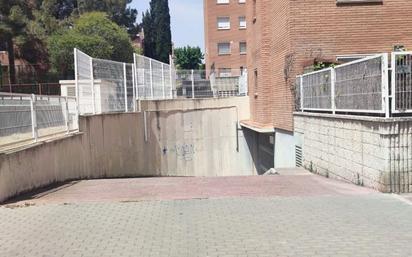 Vista exterior de Garatge en venda en Martorell