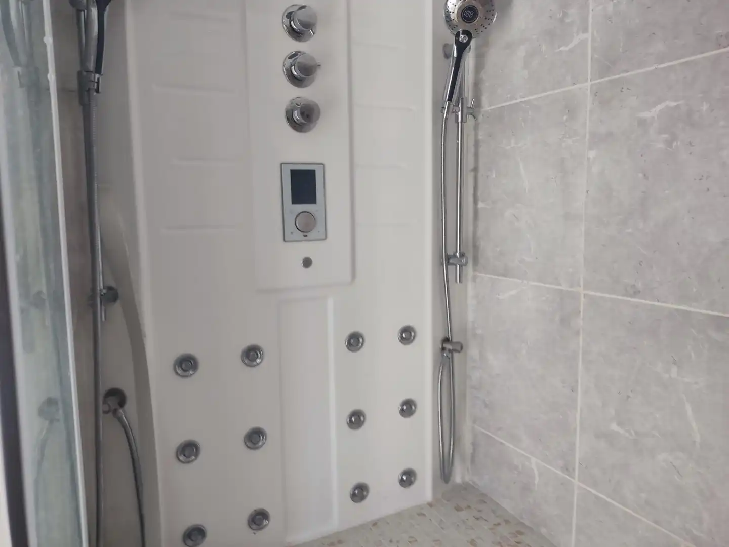 Baño de Piso en venta en Roses con Jardín privado, Terraza y Amueblado