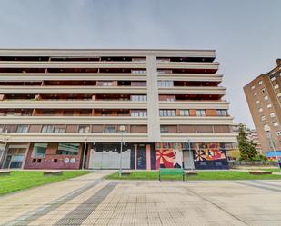 Vista exterior de Local en venda en  Pamplona / Iruña amb Aire condicionat i Terrassa