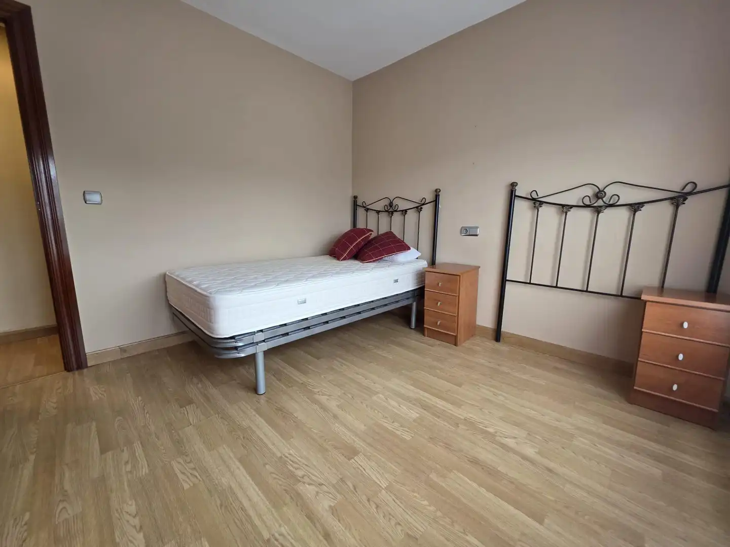Bedroom of Flat for sale in Ribadedeva  with Heating and Furnished