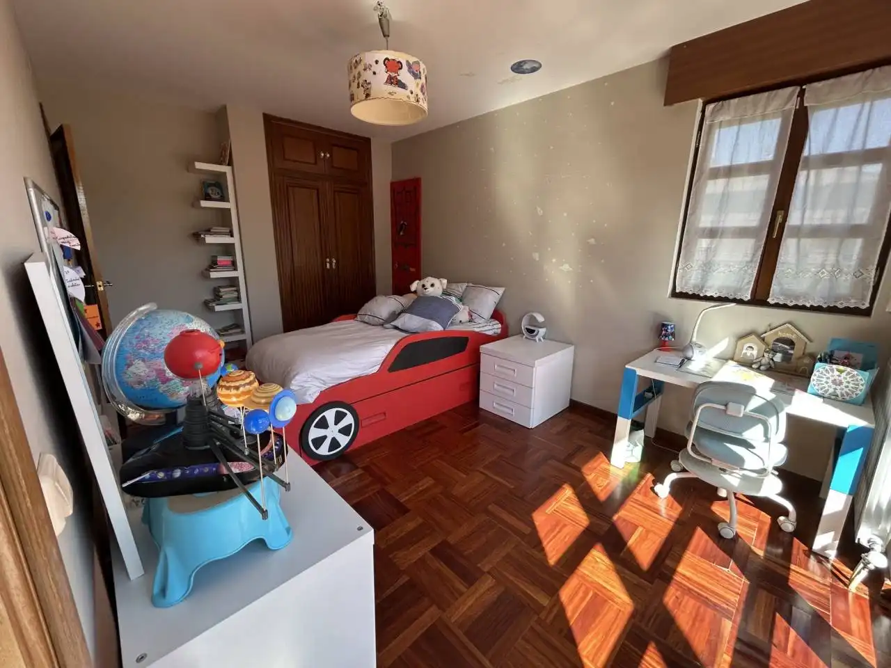 Habitación de Casa o chalet en venta en Castrillo del Val con Calefacción, Jardín privado y Terraza