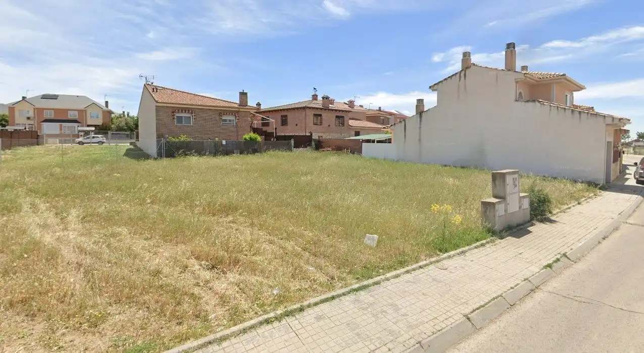 Wohnbaugrundstück zum Verkauf in Calle de Víctor García, imagen 3