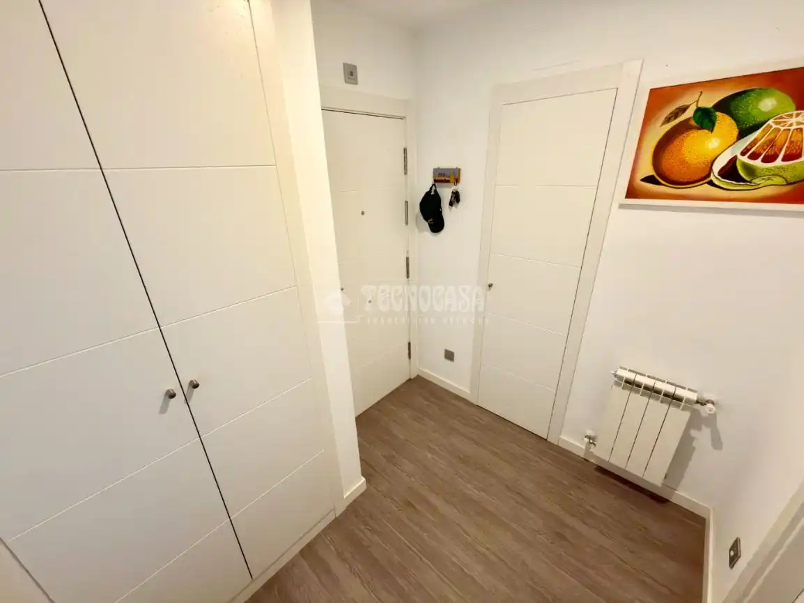 Flat for sale in Cabanillas del Campo  with Heating