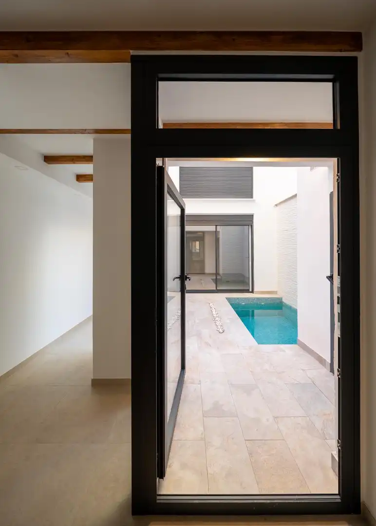 Piscina de Dúplex en venta en Valencia con Aire acondicionado, Calefacción y Terraza