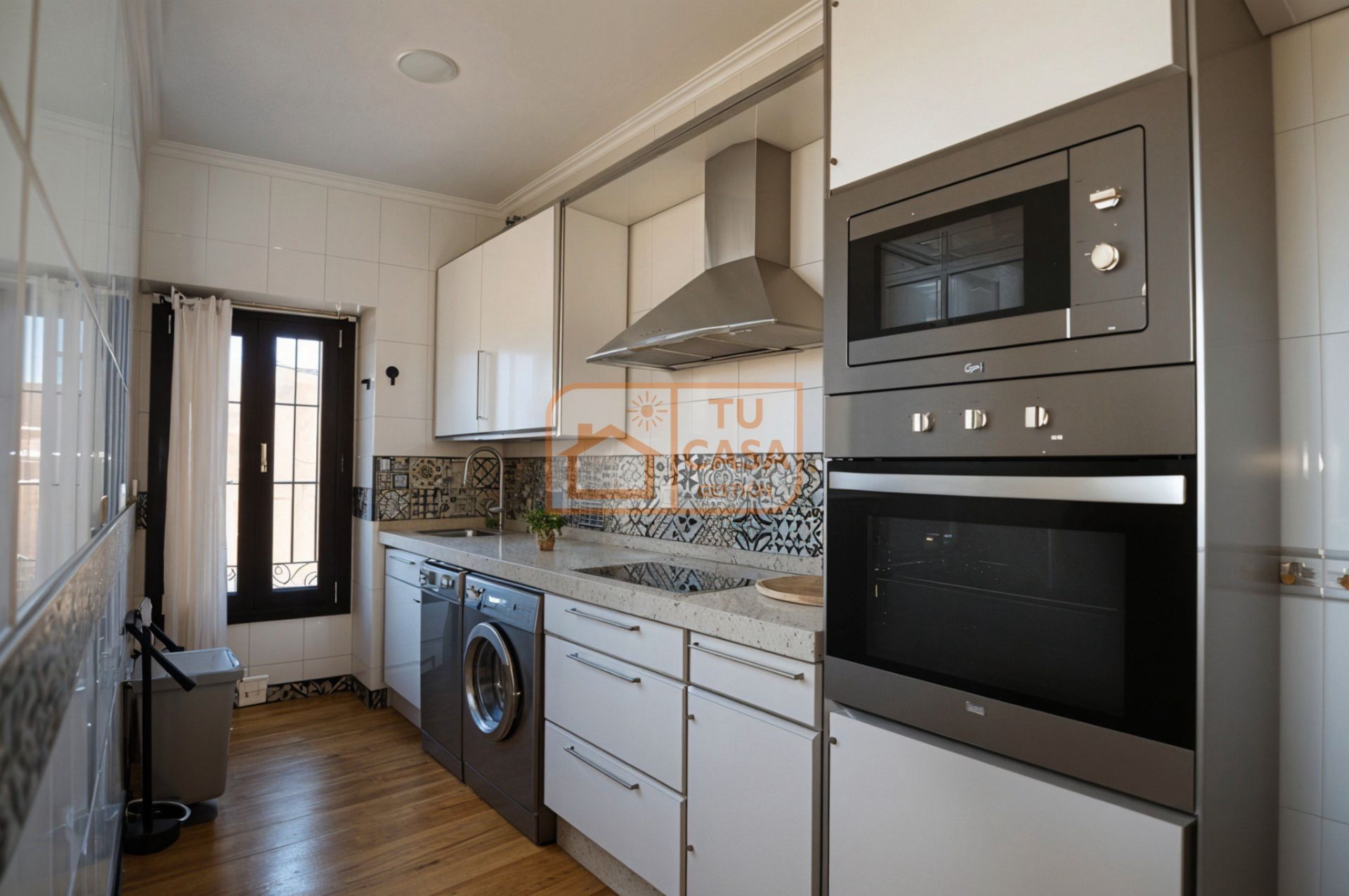 Kitchen of Single-family semi-detached for sale in Cáceres Capital  with Parquet flooring, Oven and Washing machine