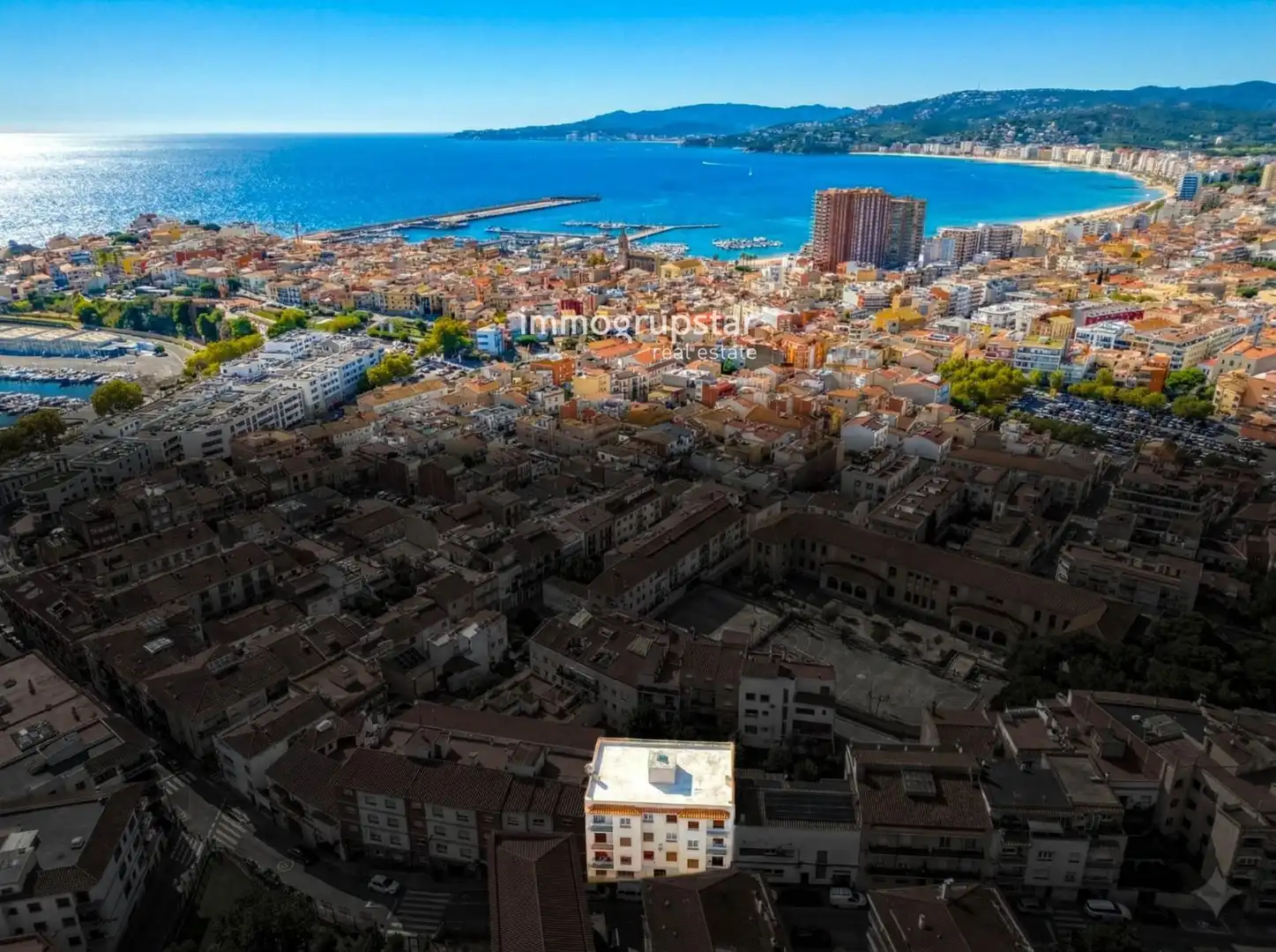 Vista exterior de Pis en venda en Palamós amb Aire condicionat, Calefacció i Terrassa