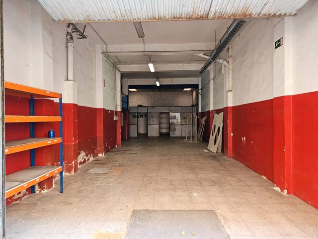 Local comercial en Venta en Calle de Tiermas, 20 en Las Fuentes