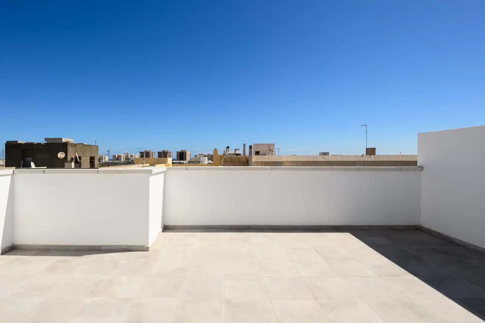 Terraza de Ático de alquiler en Las Palmas de Gran Canaria con Terraza