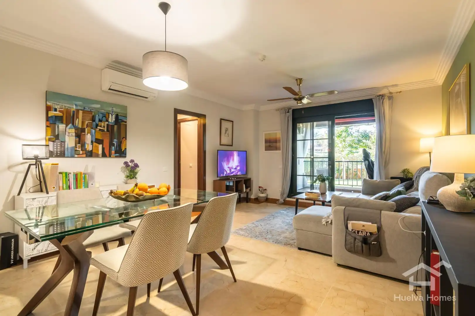 Sala d'estar de Apartament en venda en Ayamonte amb Aire condicionat, Calefacció i Jardí privat