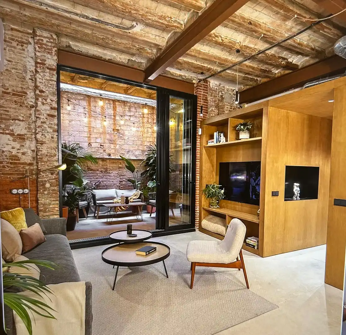 Sala d'estar de Apartament en venda en Barcelona amb Aire condicionat, Calefacció i Parquet