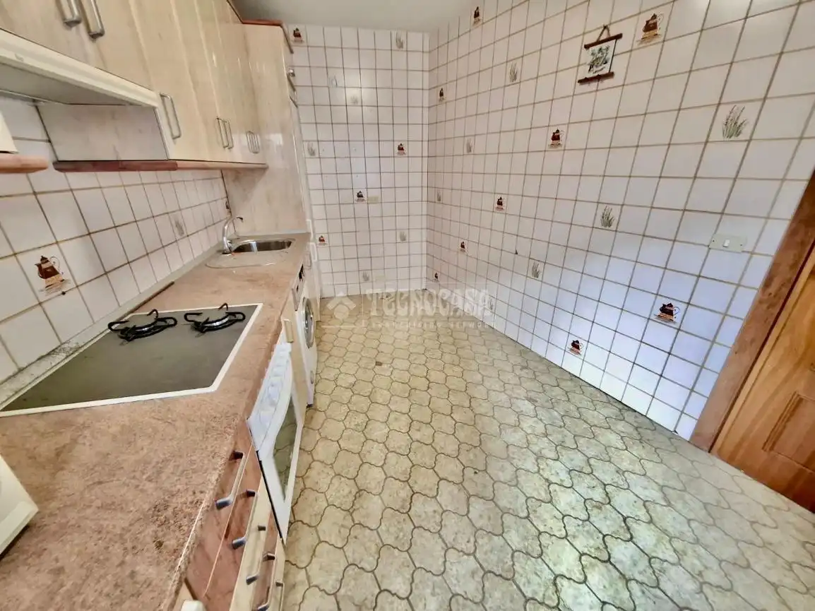 Cocina de Piso en venta en Ávila con Calefacción