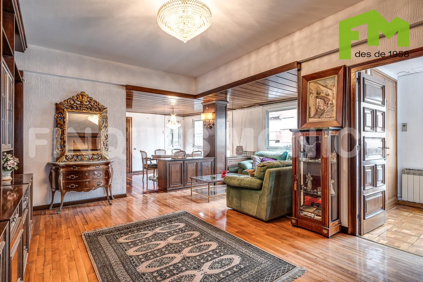 Living room of Flat for sale in  Barcelona Capital  with Air Conditioner, Heating and Storage room