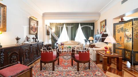 Foto 4 de Dúplex en venda a Almagro, Madrid