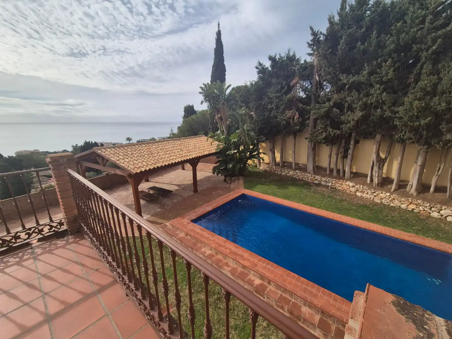 Chalet con piscina en venta en Pasaje Córdoba 8, imagen 4