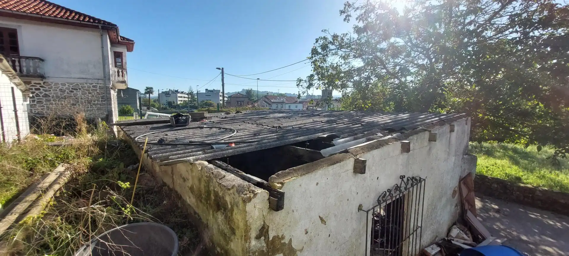 Vista exterior de Casa o xalet en venda en Torrelavega 