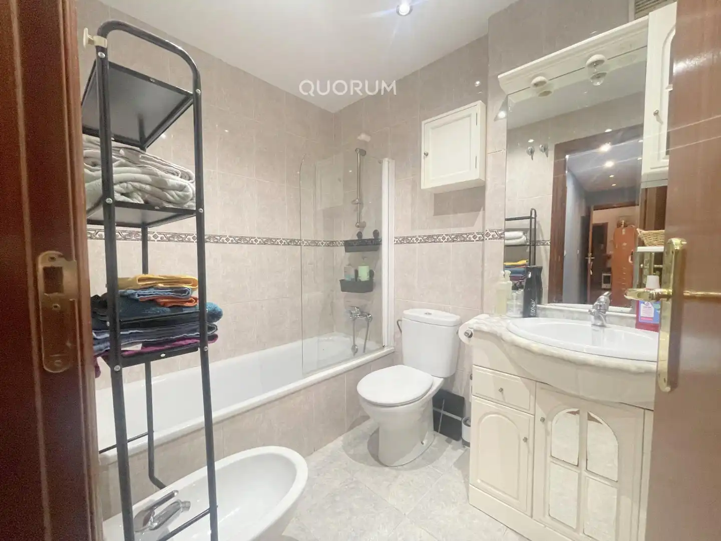 Flat for sale in Txurdinaga