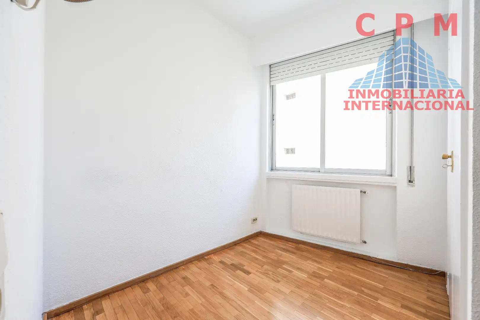 Schlafzimmer von Wohnung zur Miete in Madrid mit Klimaanlage, Heizung und Parkett