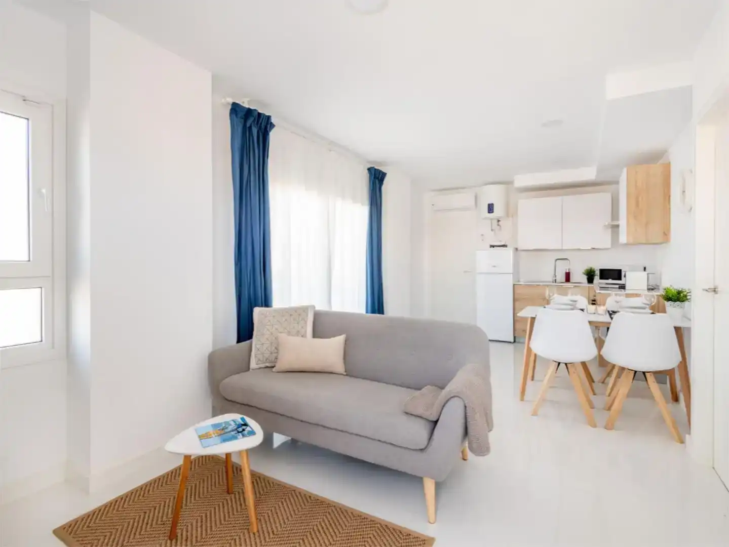 Living room of Commercial properties for sale in Santa Pola  with Air Conditioner