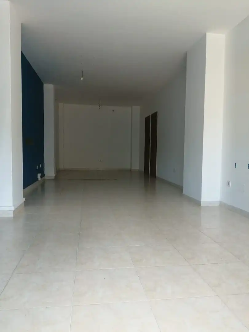 Business premises to rent in Boiro, imagen 10